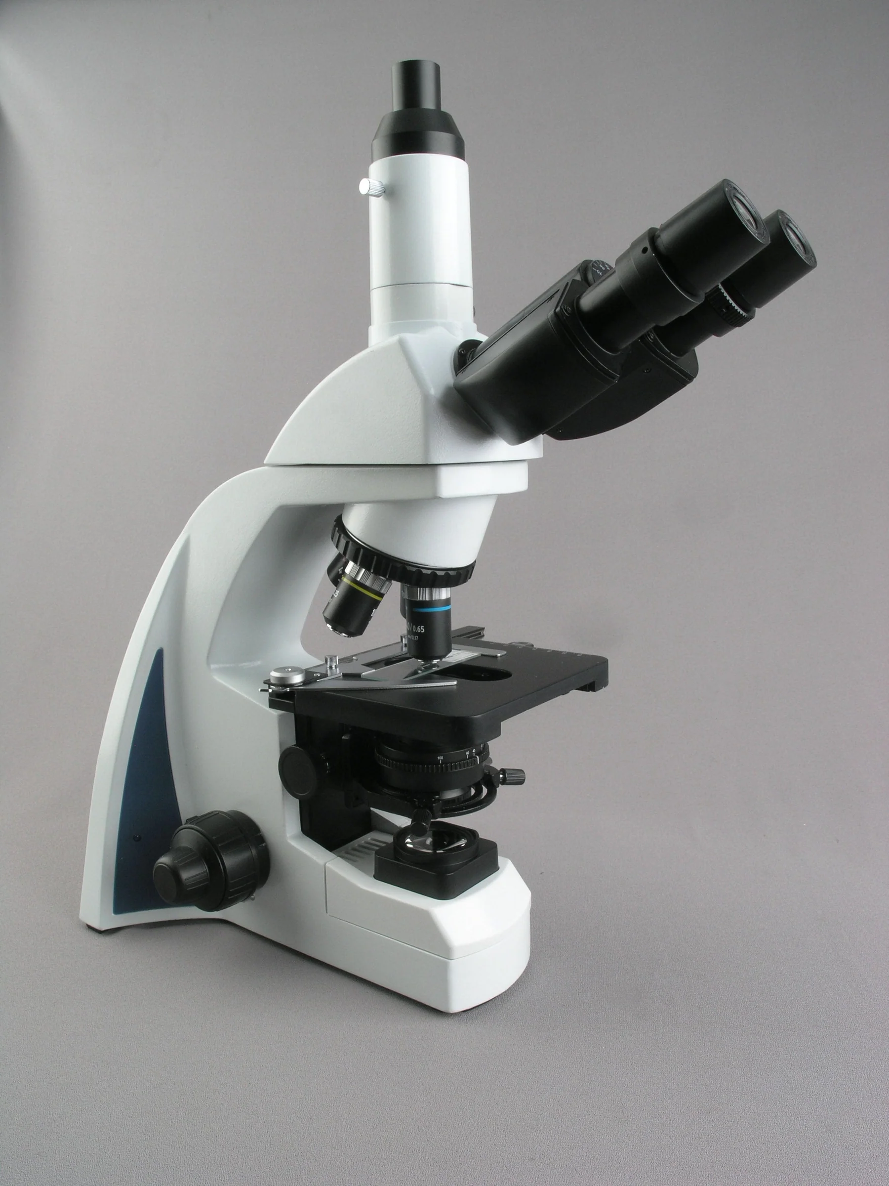 AmScope Infinity-Corrected Tri - Microscope Compound 40X avis et prix