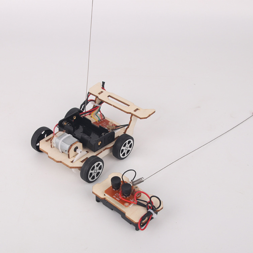 DIY RC Car Model Assemble Kit  - Science Max avis et prix